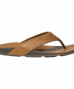 OluKai Men's Nui