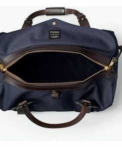 Filson Travel Medium Rugged Twill Duffle Bag 19 Filson Travel Medium Rugged Twill Duffle Bag