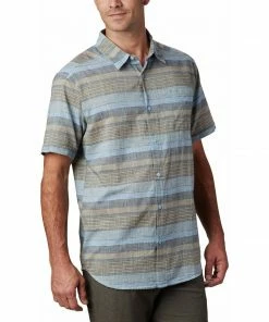 Columbia Men's Under Exposure Yarn-Dye Short Sleeve Shirt - Clearance