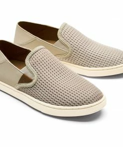OluKai Women's Pehuea
