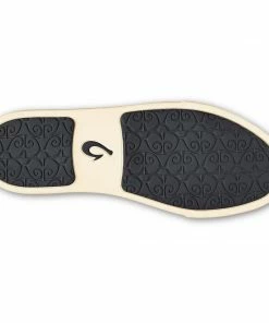 OluKai Women's Pehuea