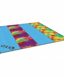 Eagles Nest Outfitters Camp & Hike Islander Blanket Prints