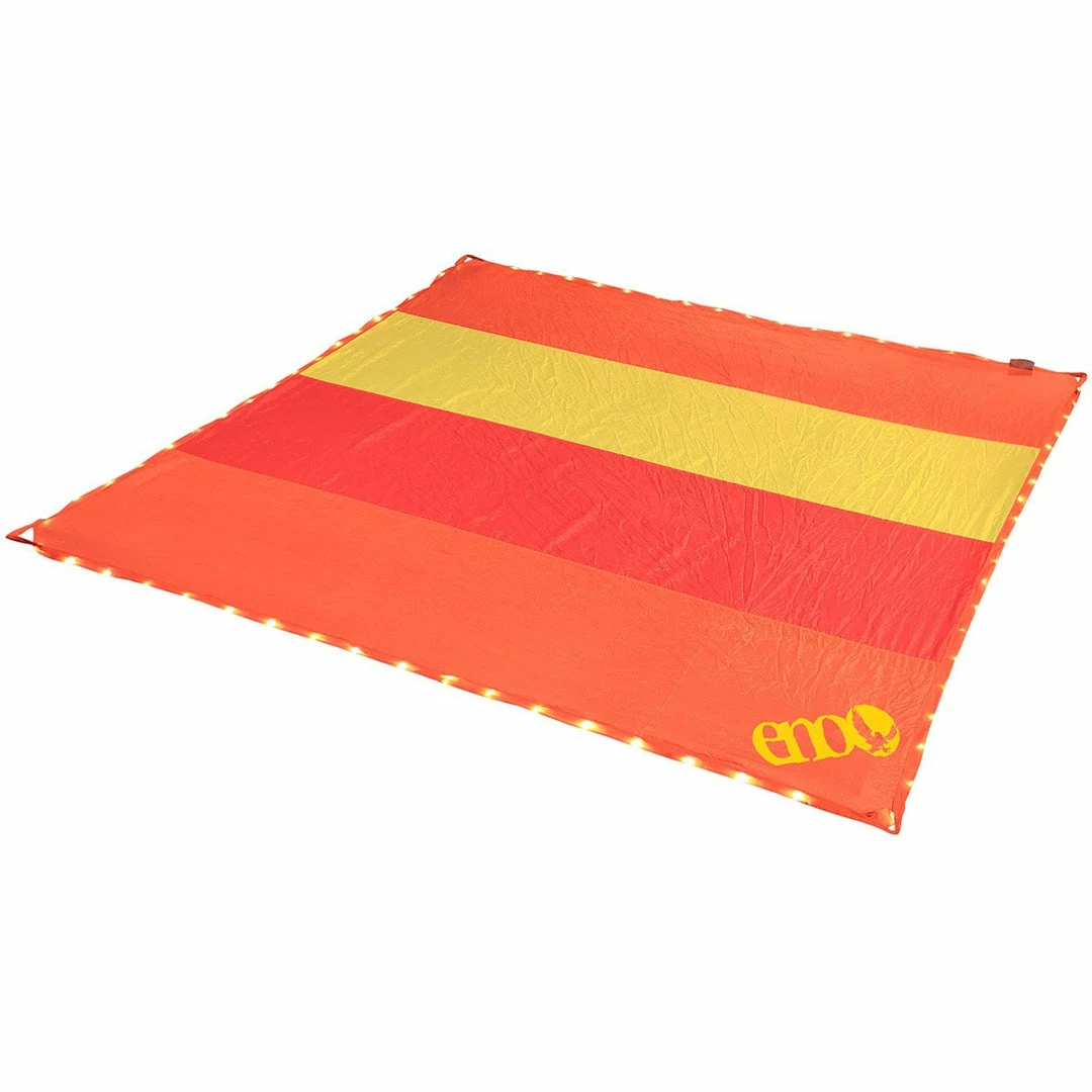 Eagles Nest Outfitters Camp & Hike Islander LED Blanket 3 Eagles Nest Outfitters Camp & Hike Islander LED Blanket