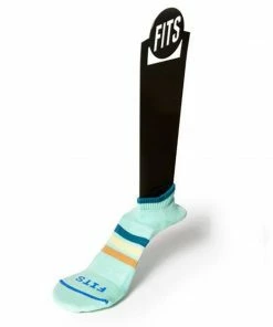 FITS Men Light Runner Banded Low Socks