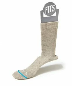 FITS Men Medium Hiker Crew Socks