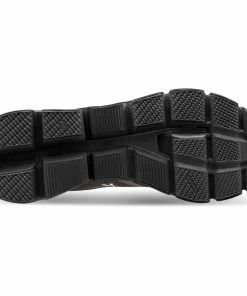 On Running Men's Cloudflyer Waterproof