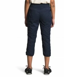 The North Face Women's Aphrodite 2.0 Capris 34 The North Face Women's Aphrodite 2.0 Capris