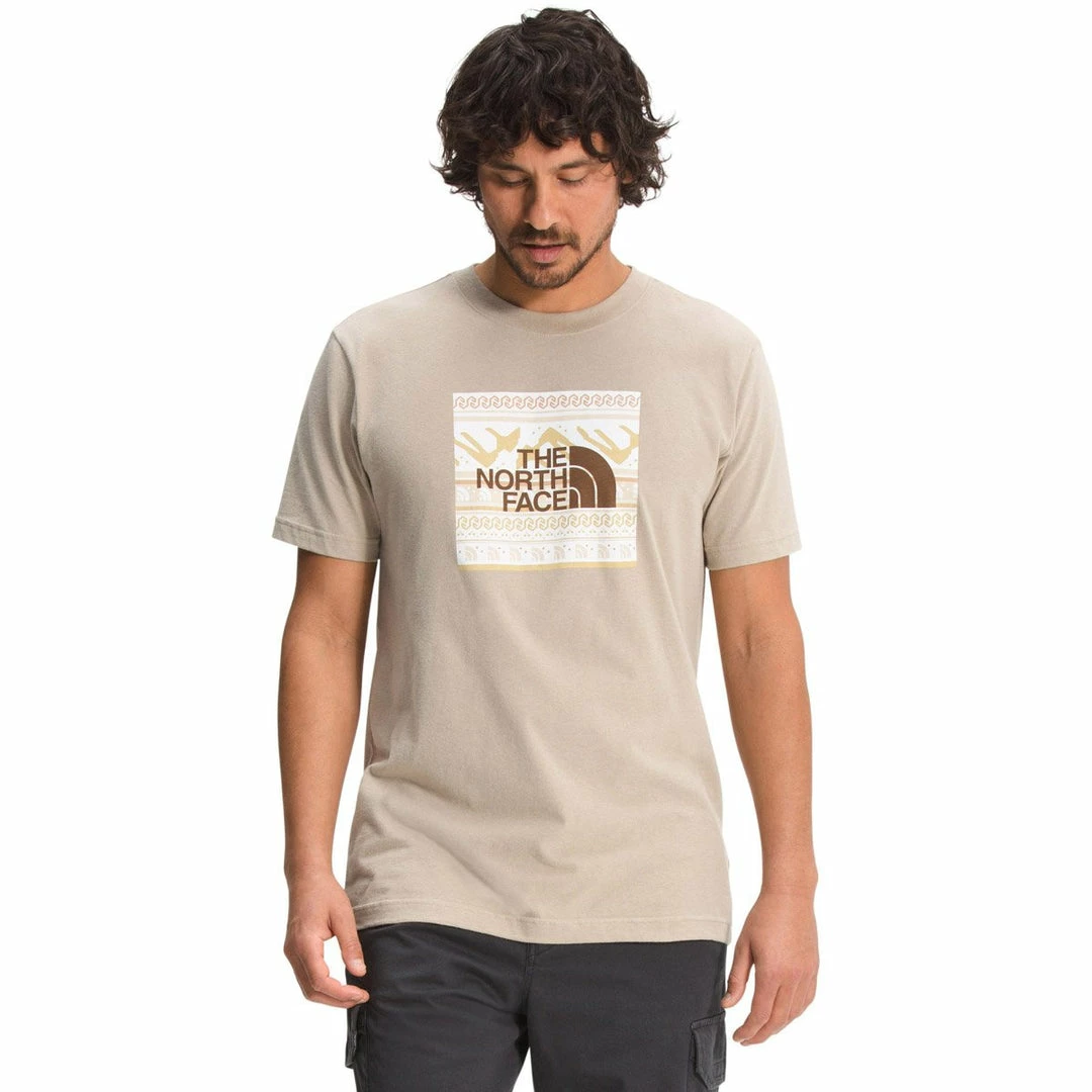 The North Face Men's Short Sleeve Boxed In Tee 11 The North Face Men's Short Sleeve Boxed In Tee