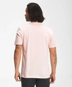 The North Face Men's Short Sleeve Half Dome Tee 60 The North Face Men's Short Sleeve Half Dome Tee