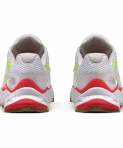 The North Face Women's VECTIV Taraval