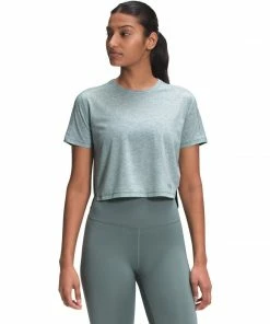 The North Face Women's Dawndream Relaxed Short Sleeve