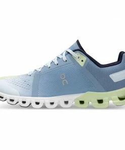 On Running Women's Cloudflow 63 On Running Women's Cloudflow