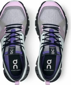 On Running Women's Cloud X Shift