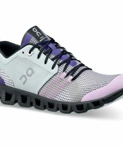 On Running Women's Cloud X Shift