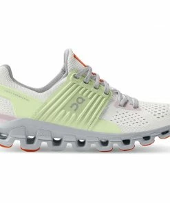 On Running Women's Cloudswift 104 On Running Women's Cloudswift