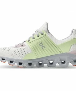 On Running Women's Cloudswift 107 On Running Women's Cloudswift