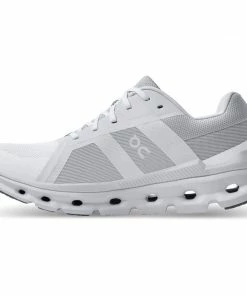 On Running Women's Cloudrunner