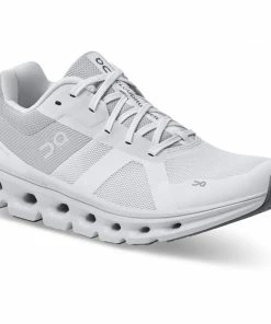 On Running Women's Cloudrunner