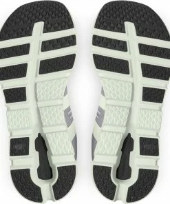 On Running Women's Cloudrunner