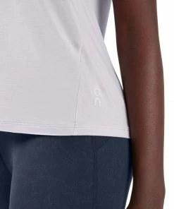 On Running Women's Active-T Breathe 16 On Running Women's Active-T Breathe