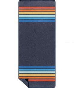 Rumpl Everywhere Towel Camp & Hike