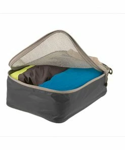 Sea To Summit Travelling Light Garment Mesh Bag - Small 8 Sea To Summit Travelling Light Garment Mesh Bag - Small