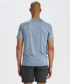 Vuori Men's Tradewind Performance Tee