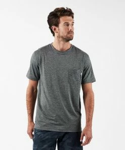 Vuori Men's Tradewind Performance Tee