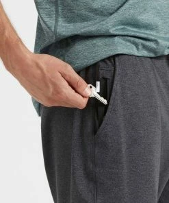 Vuori Men's Ponto Short