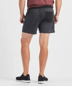 Vuori Men's Kore Short 5