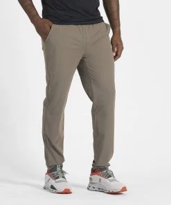 Vuori Men's Fleet Pant