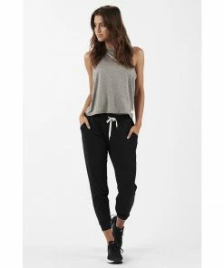 Vuori Women's Energy Top