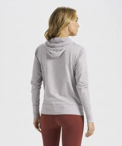 Vuori Women's Halo Performance Hoodie