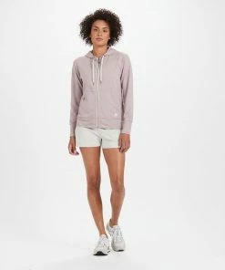 Vuori Women's Halo Performance Hoodie