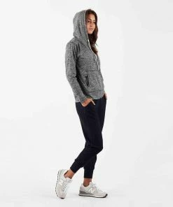 Vuori Women's Halo Performance Hoodie