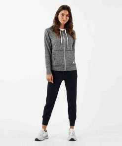 Vuori Women's Halo Performance Hoodie