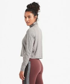 Vuori Women's Crescent 1/2 Zip