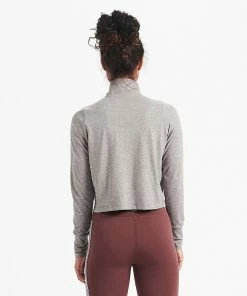 Vuori Women's Crescent 1/2 Zip