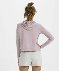 Vuori Women's Halo Essential Hoodie