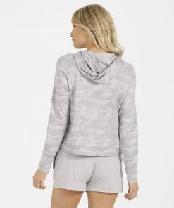 Vuori Women's Halo Essential Hoodie