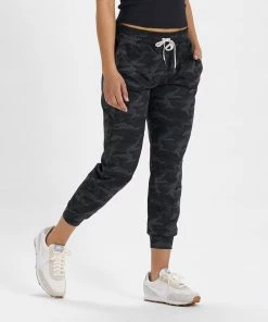 Vuori Women's Performance Jogger