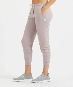 Vuori Women's Performance Jogger