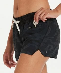 Vuori Women's Clementine Short
