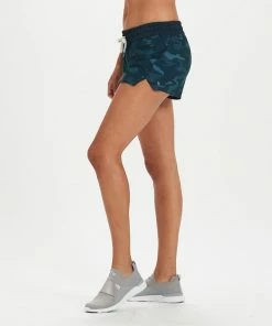 Vuori Women's Clementine Short