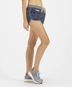 Vuori Women's Tavi Short