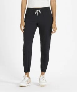 Vuori Women's Weekend Jogger