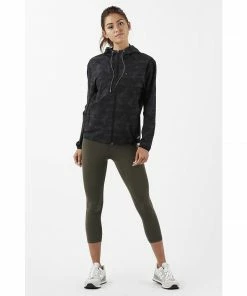 Vuori Women's Outdoor Trainer Shell