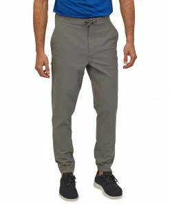 Patagonia Men's Skyline Traveler Pants