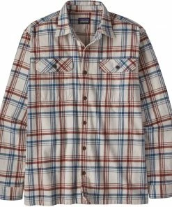 Patagonia Men's Long-Sleeved Organic Cotton Midweight Fjord Flannel Shirt - Clearance
