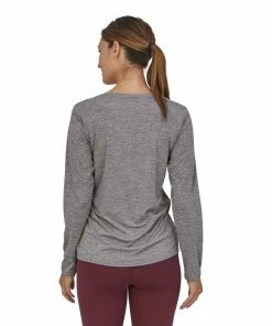 Patagonia Women's Long-Sleeved Capilene Cool Daily Graphic Shirt